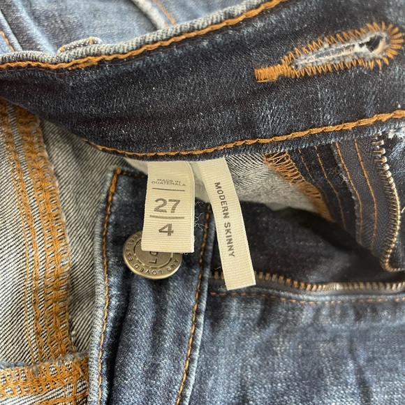 Women’s Jeans - Picture 7 of 9